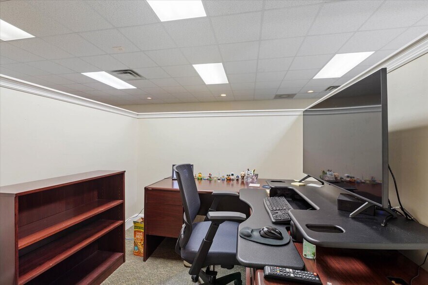 More Photos Of 2477 Tim Gamble Pl, Tallahassee Medical For Lease