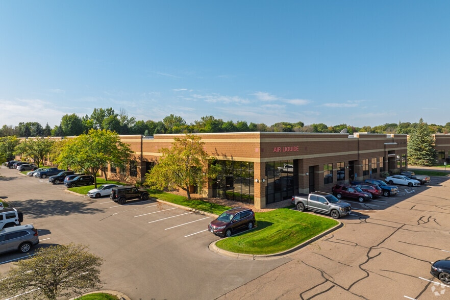 More Photos Of 18651-18691 Lake Dr E, Chanhassen Unknown For Lease