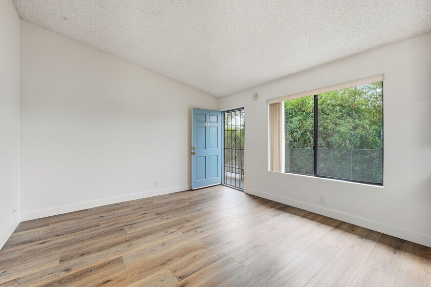 More Photos Of 4583-4585 36th St, San Diego Apartments For Sale