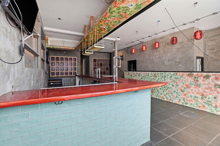 More Photos Of 2368 3rd St, San Francisco Restaurant For Lease