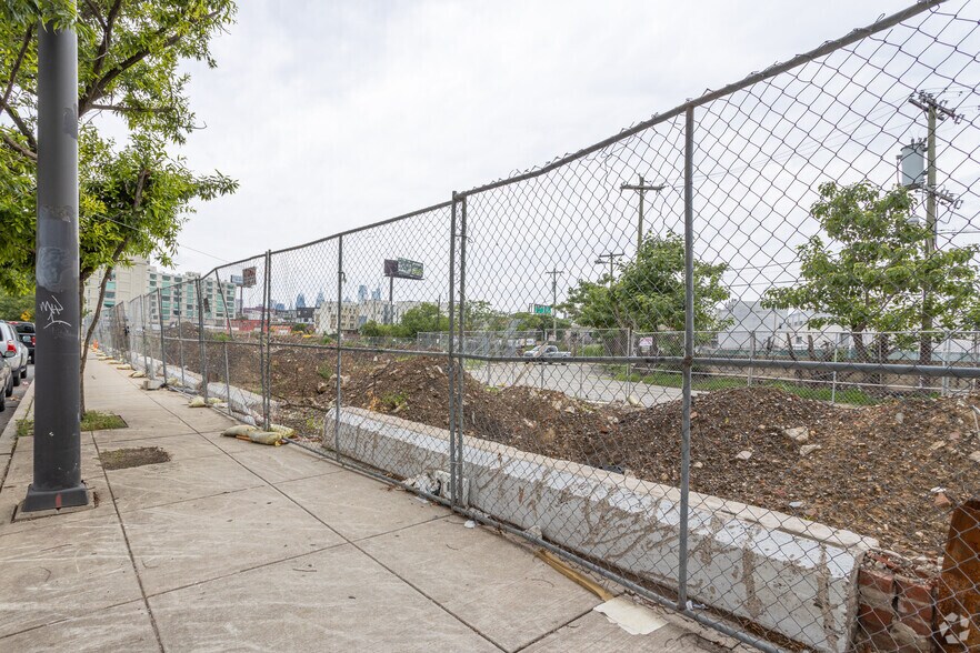 More Photos Of 918-980 N Delaware Ave, Philadelphia Apartments For Lease