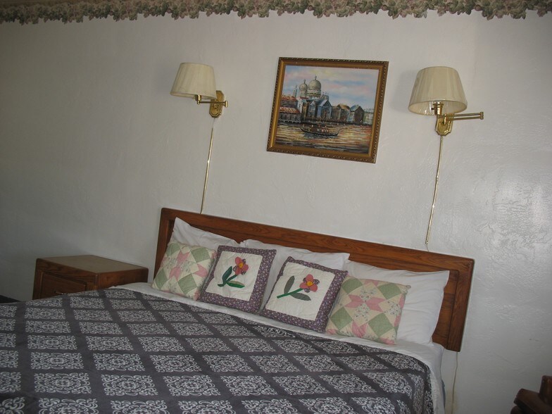 More Photos Of 1627 SE Stephens St, Roseburg Hotel For Sale