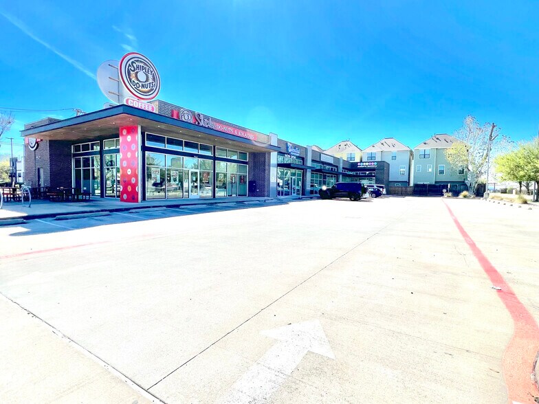 More Photos Of 2723 Yale St, Houston Storefront Retail Office For Lease