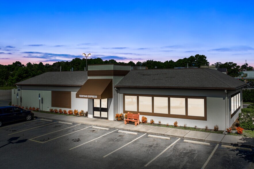 More Photos Of 2610 S Horner Blvd, Sanford Restaurant For Sale