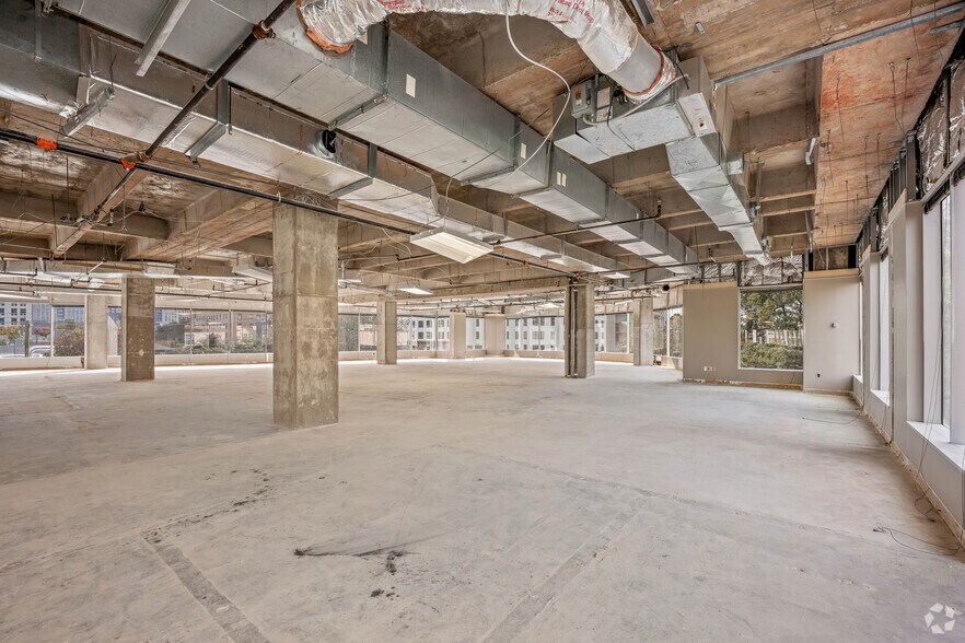 Photo of 3rd Floor Ste 300-325