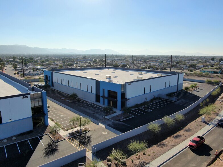More Photos Of 1900 Encinas ln, Phoenix Unknown For Lease