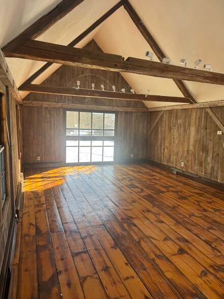 More Photos Of 792 Route 35, Cross River Office Residential For Lease