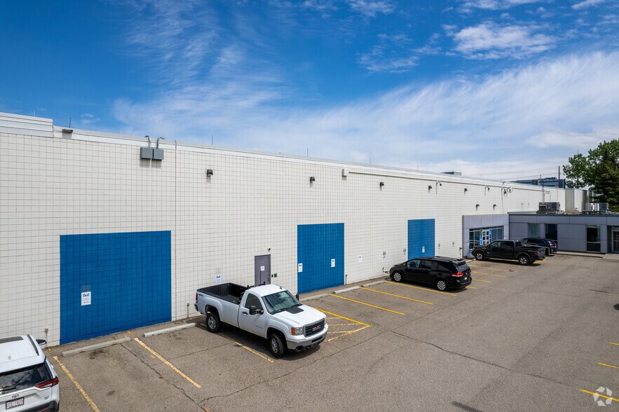 More Photos Of 1930 Maynard Rd SE, Calgary Industrial For Lease