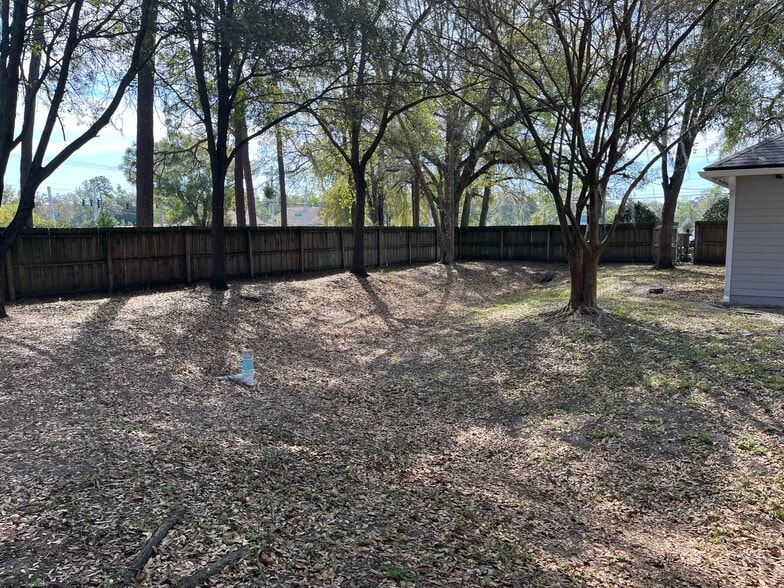 More Photos Of 8141 Ramona Blvd, Jacksonville Medical For Lease