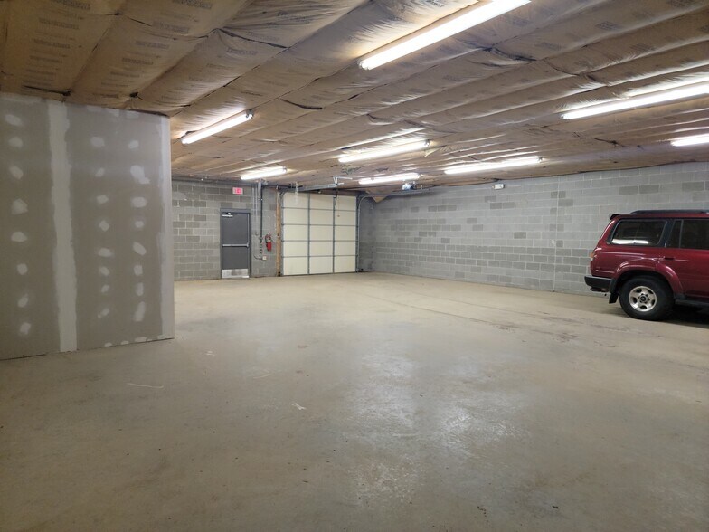 More Photos Of 694 Beverly Pike, Elkins Office For Lease