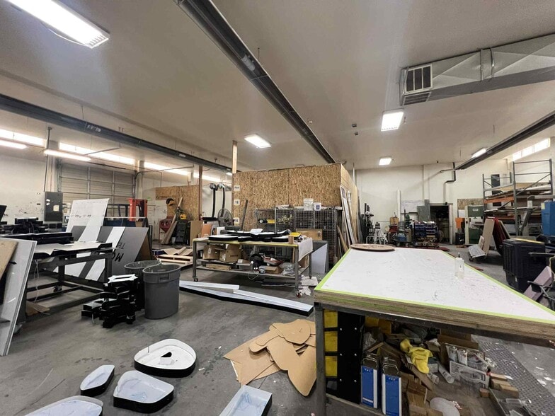 More Photos Of 1339 W 3300 S, Ogden Warehouse For Lease