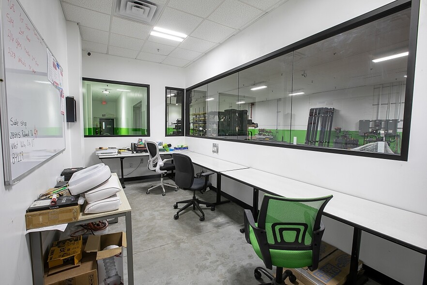 More Photos Of 1875 W 1500 S, Salt Lake City Manufacturing For Sale