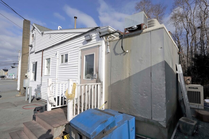 More Photos Of 116 Sconticut Neck Rd, Fairhaven Industrial For Sale