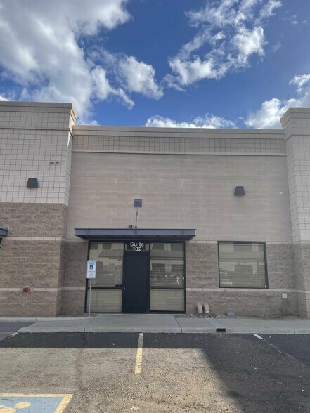 More Photos Of 7900 N 70th Ave, Glendale Warehouse For Sale