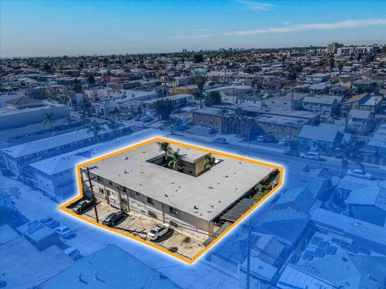 More Photos Of 4079 Euclid Ave, San Diego Apartments For Sale