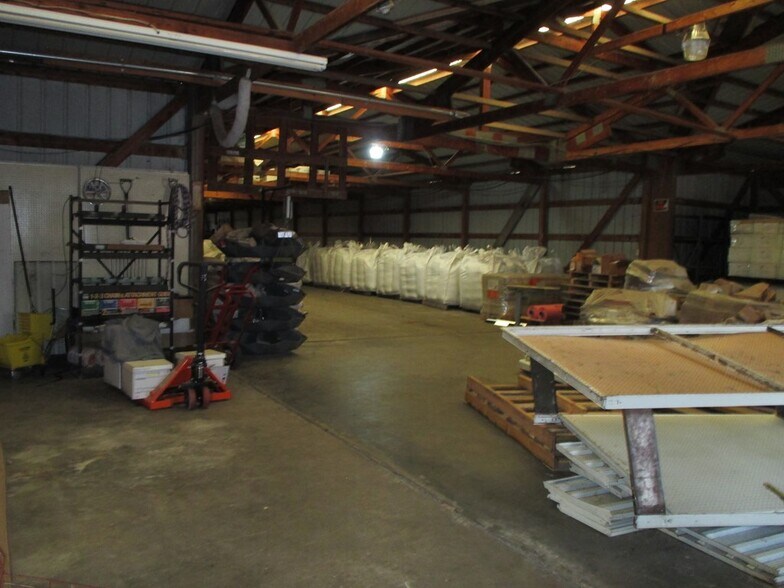 More Photos Of 3970 Camden Hwy hwy, Dalzell Land For Sale