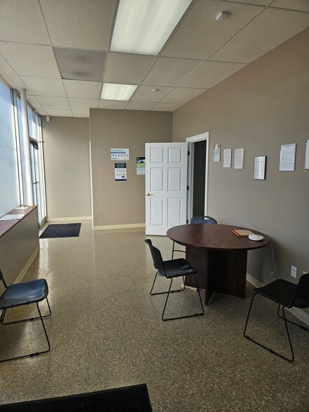 More Photos Of 1552 Madison Ave, Covington Medical For Sale