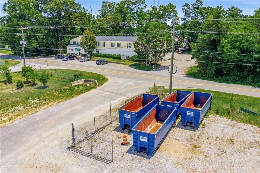 More Photos Of 1601 W Hundred Rd, Chester Warehouse For Sale