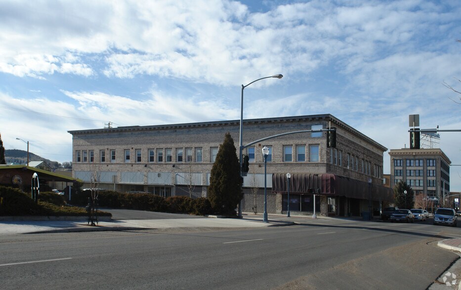 More Photos Of 145-155 S Arthur Ave, Pocatello Storefront Retail Office For Lease