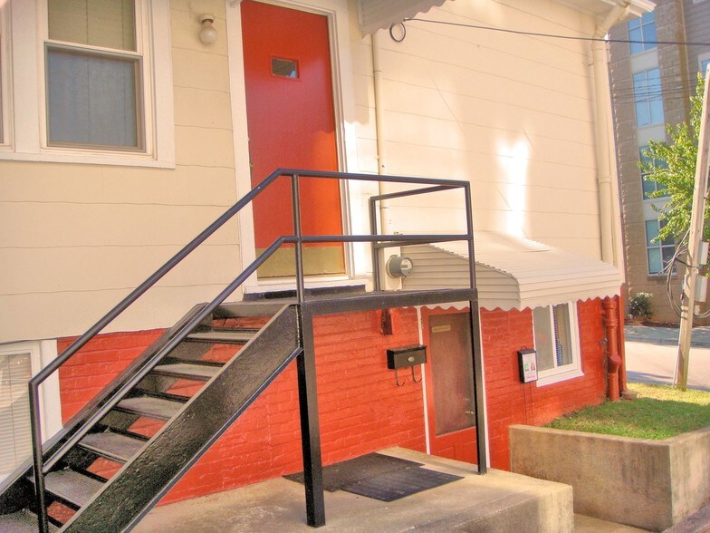 More Photos Of 422 St Marys St, Raleigh Coworking Space