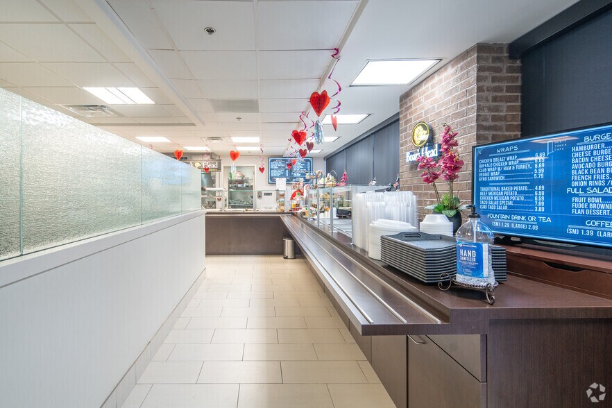 More Photos Of 12222 Merit Dr, Dallas Office For Lease