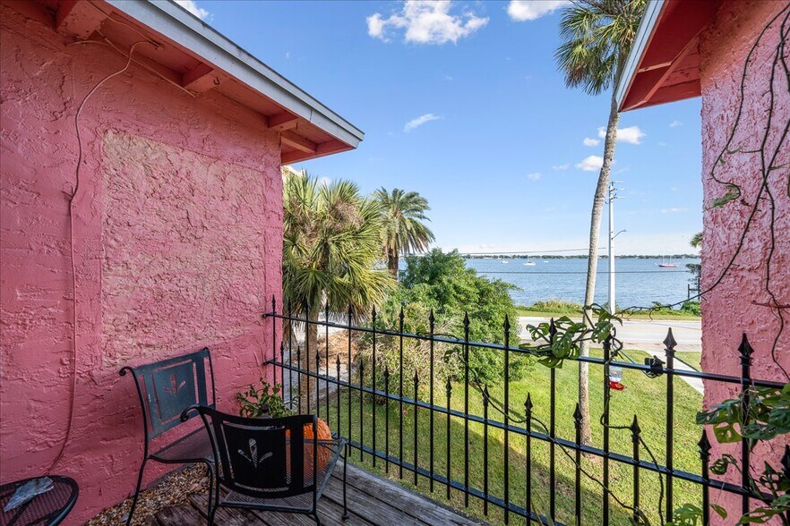 More Photos Of 215 Riverside Dr, Cocoa Apartments For Sale