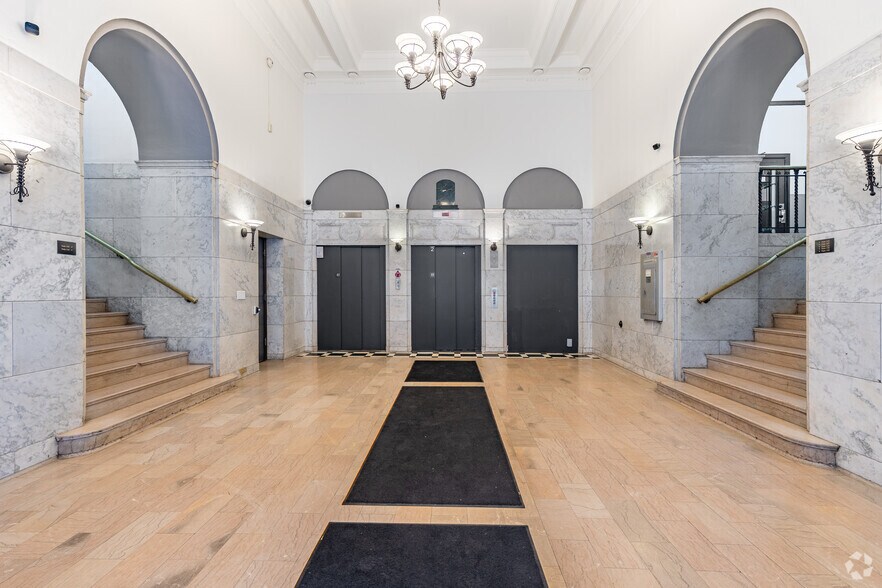 More Photos Of 275 4th St E, Saint Paul Medical For Lease