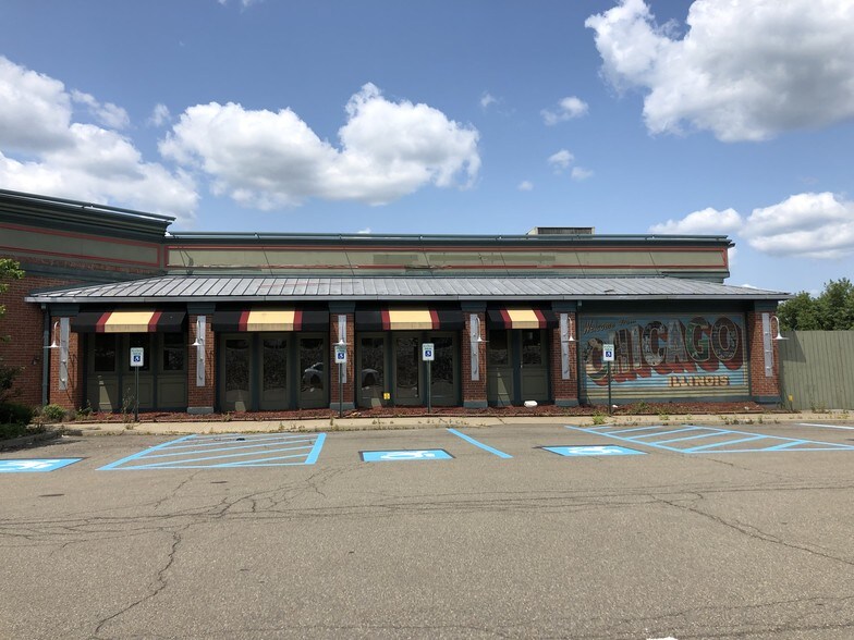 More Photos Of 2405-2441 Vestal Pky E, Vestal Township Unknown For Lease