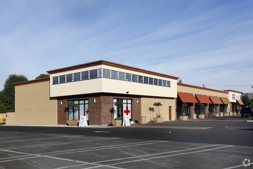 Primary Photo Of 22950 Vanowen St, West Hills Storefront For Lease
