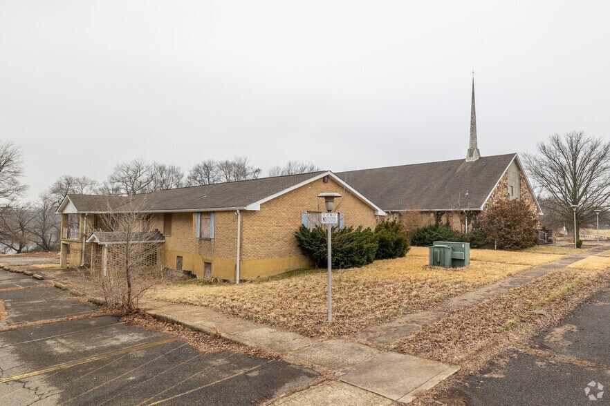More Photos Of 1451 Furnace Ave, Glen Burnie Religious Facility For Sale