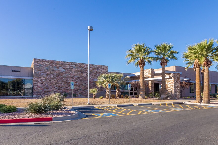 More Photos Of 2005 E Technology Cir, Tempe Industrial For Lease