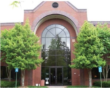 More Photos Of 1357 Hembree Rd, Roswell Medical For Lease