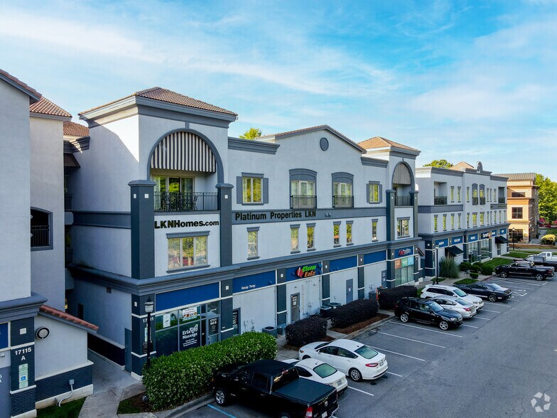 More Photos Of Sam Furr Rdg, Huntersville Apartments For Lease