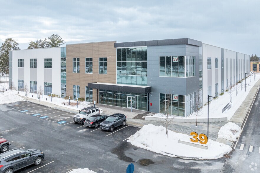 Primary Photo Of 39 Jackson Rd, Devens Flex For Lease