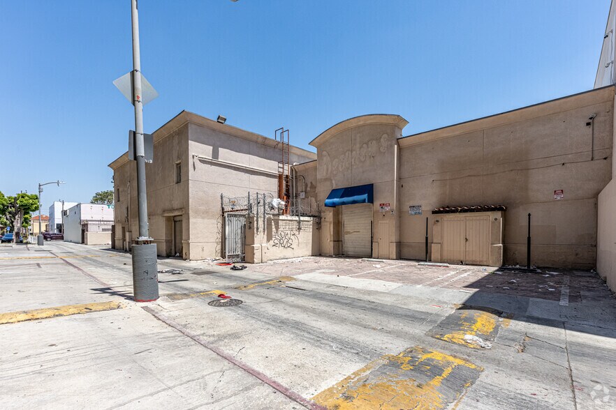 More Photos Of 6315-6323 Pacific Blvd, Huntington Park Storefront For Sale