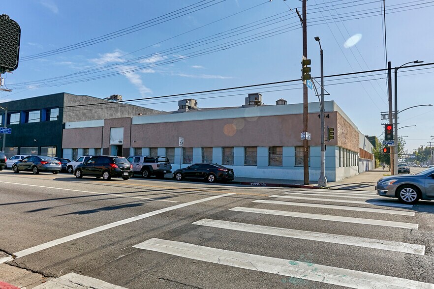 More Photos Of 164 W Jefferson Blvd, Los Angeles Warehouse For Sale
