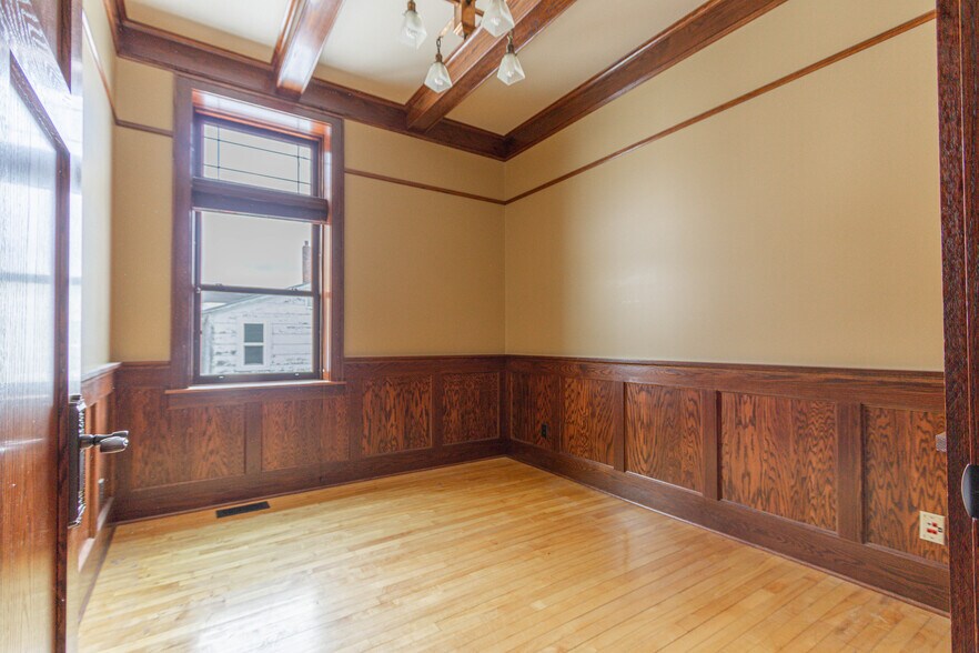 More Photos Of 114 S State St, Fall Creek Office For Lease