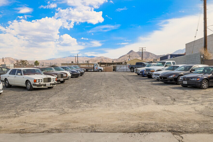 More Photos Of 4775-4779 E Ramon Rd, Palm Springs Warehouse For Sale