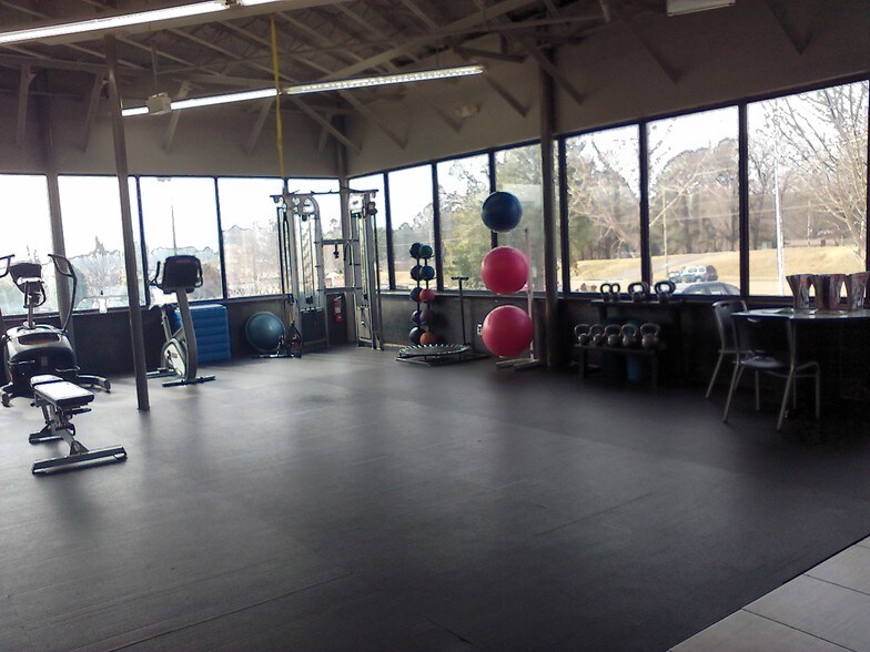 More Photos Of 3634 Austin Peay Hwy, Memphis Medical For Sale