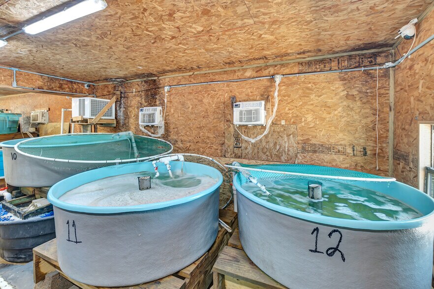 More Photos Of 2241 State Highway 35 N, Port Lavaca Storefront For Sale