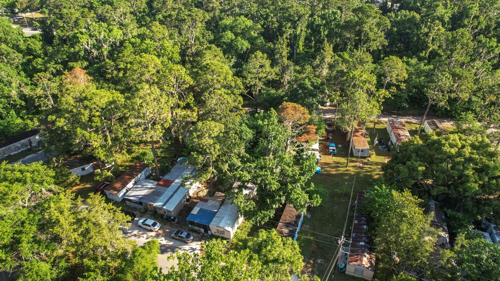 More Photos Of 224 SE Davie Ct, Lake City Manufactured Housing Mobile Home Park For Sale