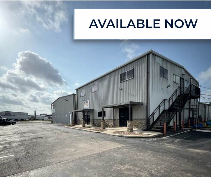 More Photos Of 1818 Federal Rd, Houston Warehouse For Lease