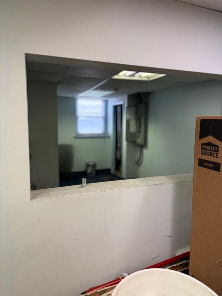 More Photos Of 1018 S 48th St, Philadelphia Office For Lease