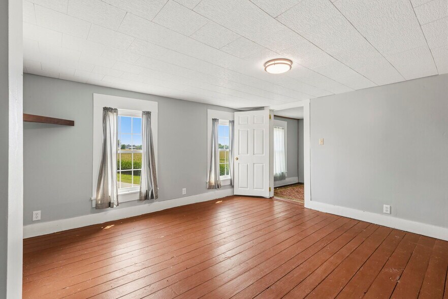 More Photos Of 9228 Stoutsville Pike, Stoutsville Land For Sale