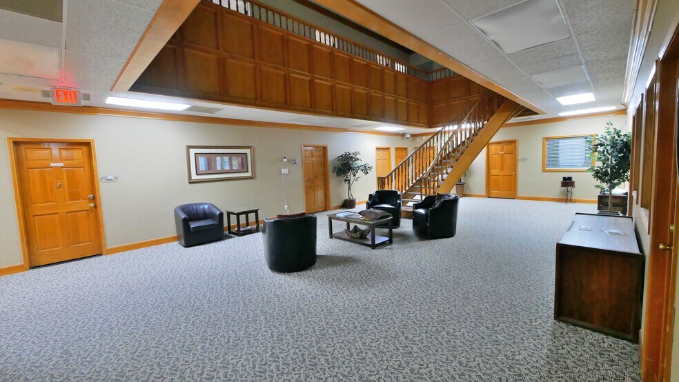 More Photos Of 16422 Stuebner Airline Rd, Spring Loft Creative Space For Sale