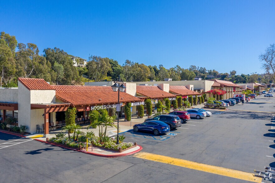 More Photos Of 2502-2600 El Camino Real, Carlsbad Unknown For Lease