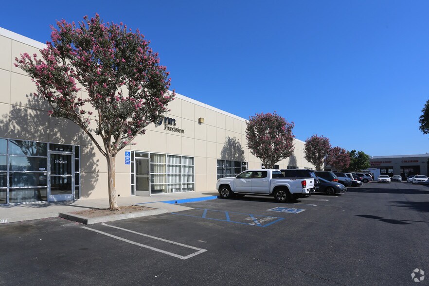 More Photos Of 13862 A Better Way, Garden Grove Light Manufacturing For Lease