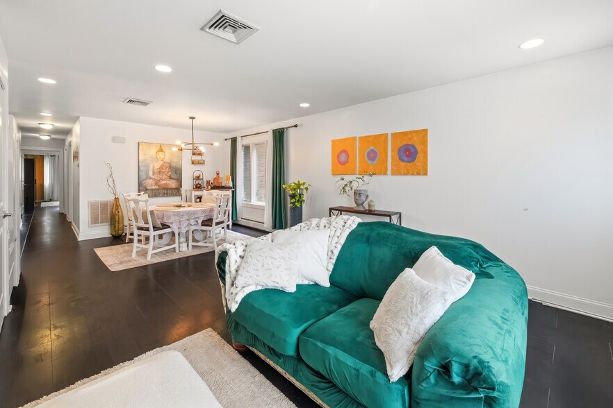 More Photos Of 480 Walker St, Fairview Apartments For Sale