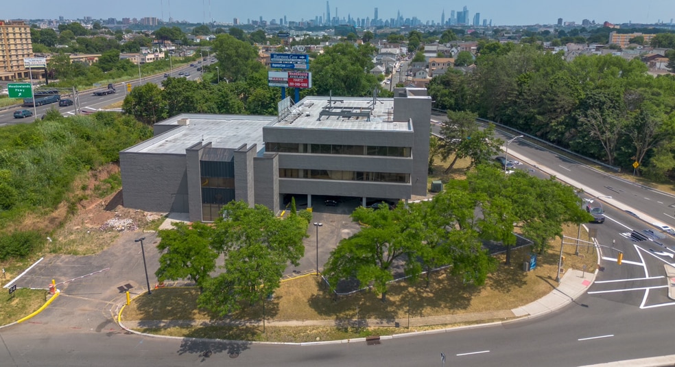 More Photos Of 24 Meadowlands Pky, Secaucus Office For Sale