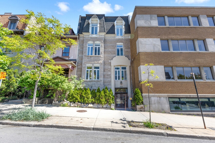 More Photos Of 1023 Rue Berri, Montréal Apartments For Sale